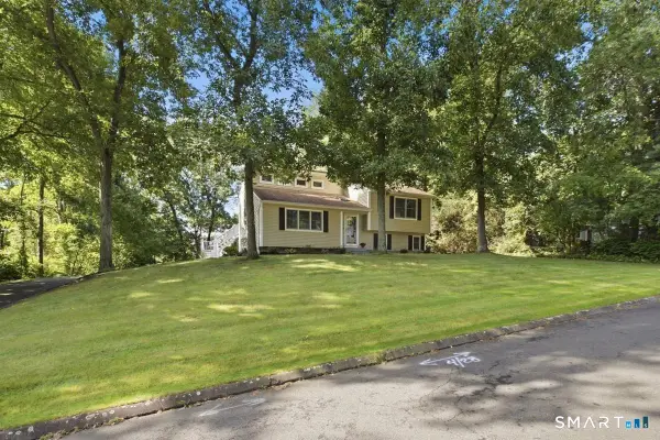 6 Cherrywood Drive, Ellington, CT 06029