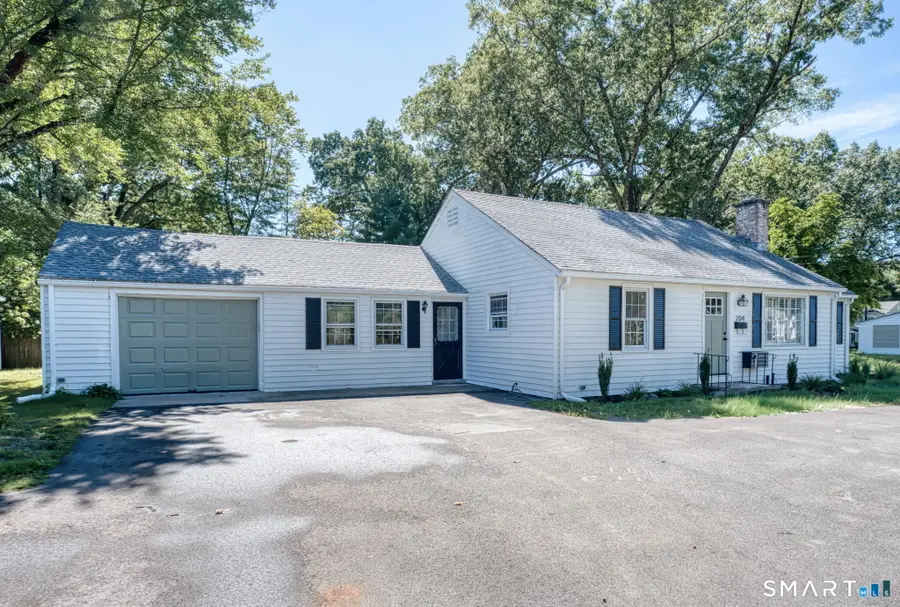 204 Hazard Avenue, Enfield, CT 06082 - #2