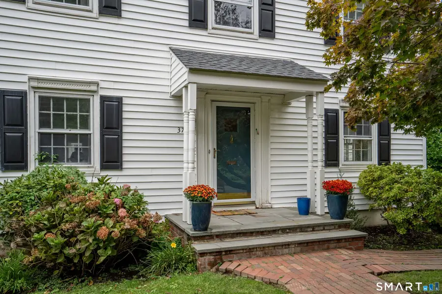 373 Auburn Road, West Hartford, CT 06119 - #2