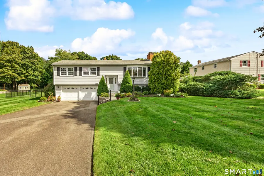 18 Sharon Drive, Shelton, CT 06484 - #2