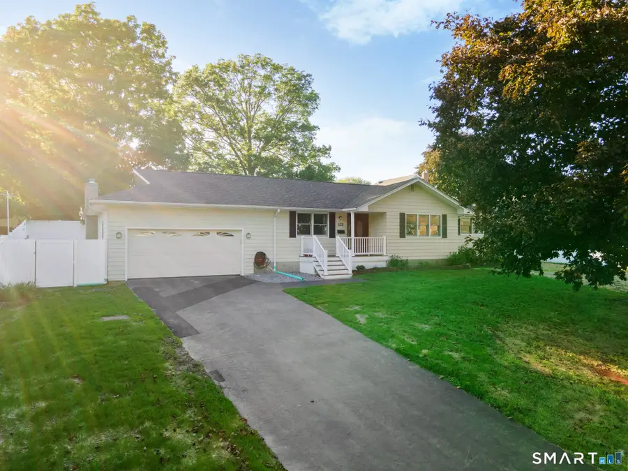 121 Bridgeview Place, Stratford, CT 06614 - #3