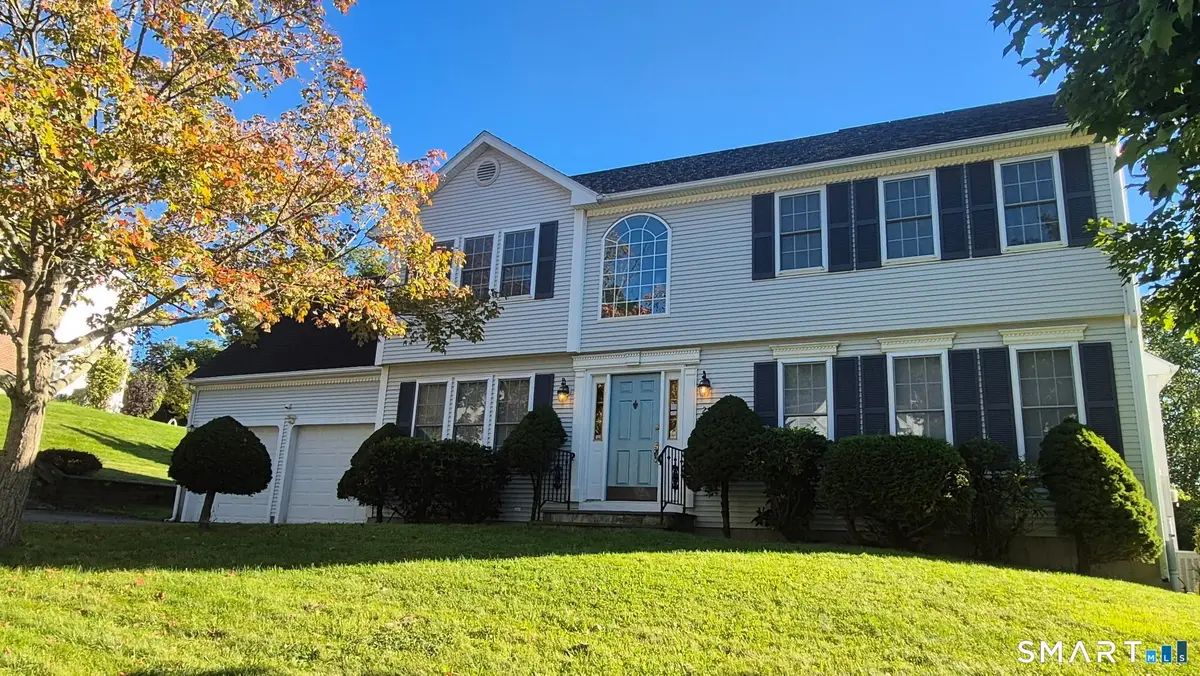 25 Wanda Lane, Middletown, CT 06457 - #1