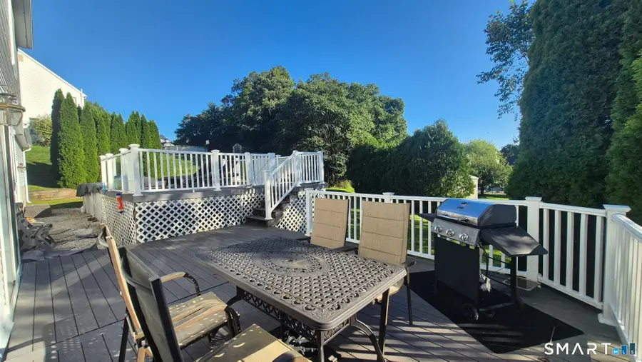 25 Wanda Lane, Middletown, CT 06457 - #3