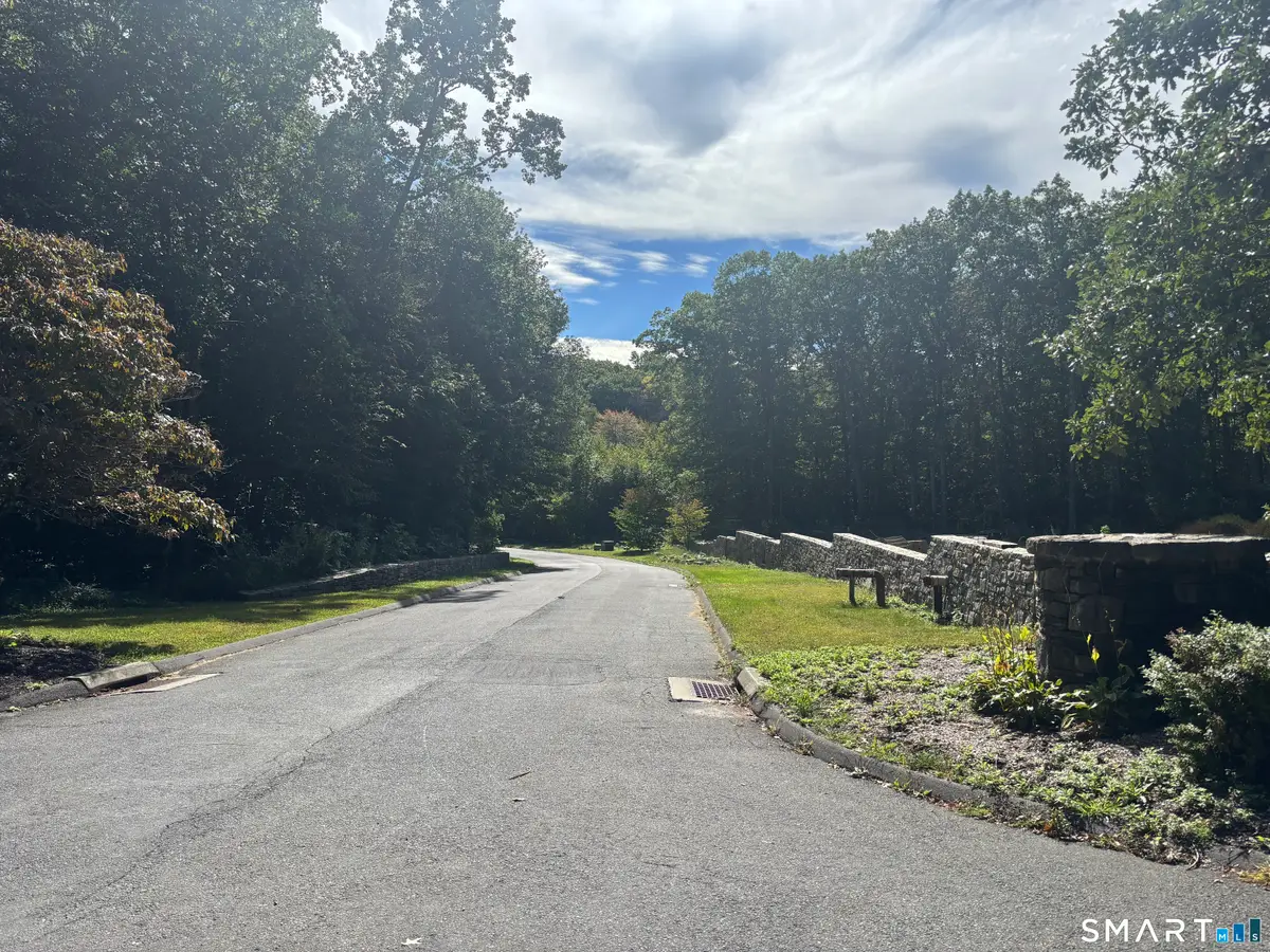 8 Sebastian Trail, Newtown, CT 06470 - #1