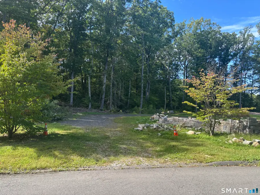 8 Sebastian Trail, Newtown, CT 06470 - #3