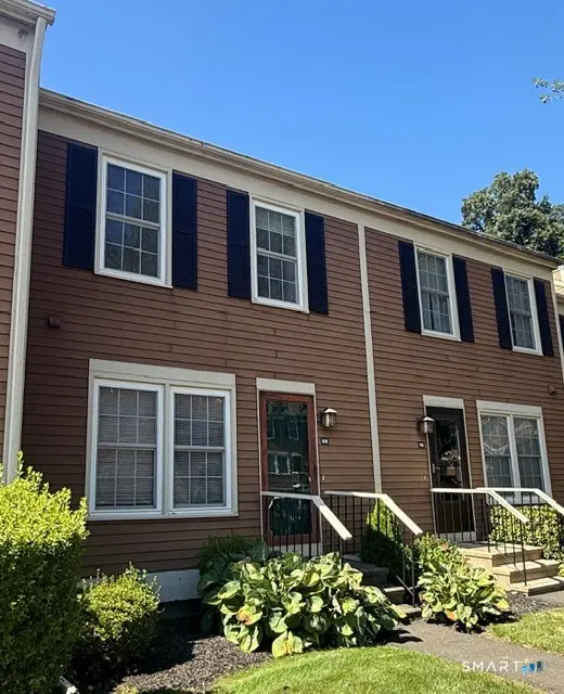 68 Foxbridge Village Road #68, Branford, CT 06405