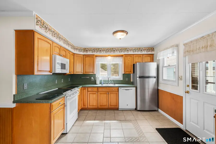36 Surrey Lane, Southington, CT 06489 - #3