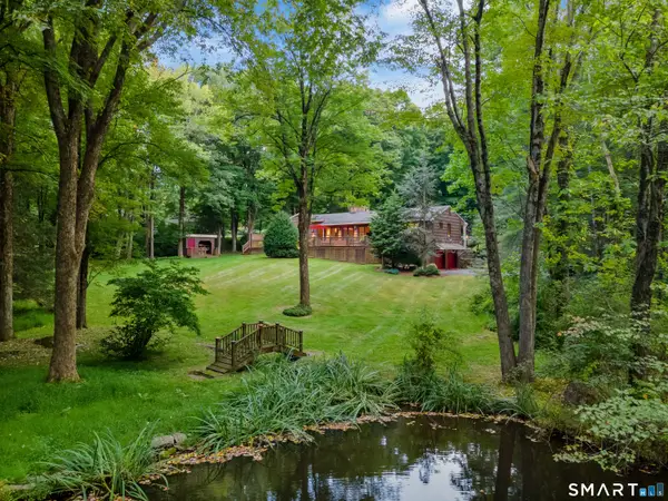 152 Head Of Meadow Road, Newtown, CT 06470