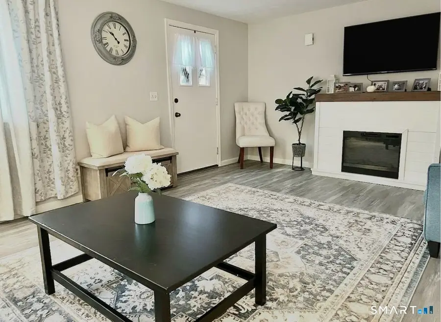 96 Coronado Drive #96, Newington, CT 06111 - #3