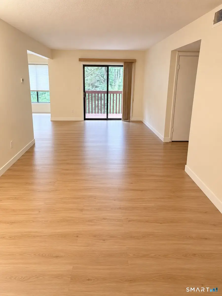 40 Woodsedge Drive #1C, Newington, CT 06111 - #3