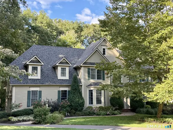 15 Queens Peak, Canton, CT 06019