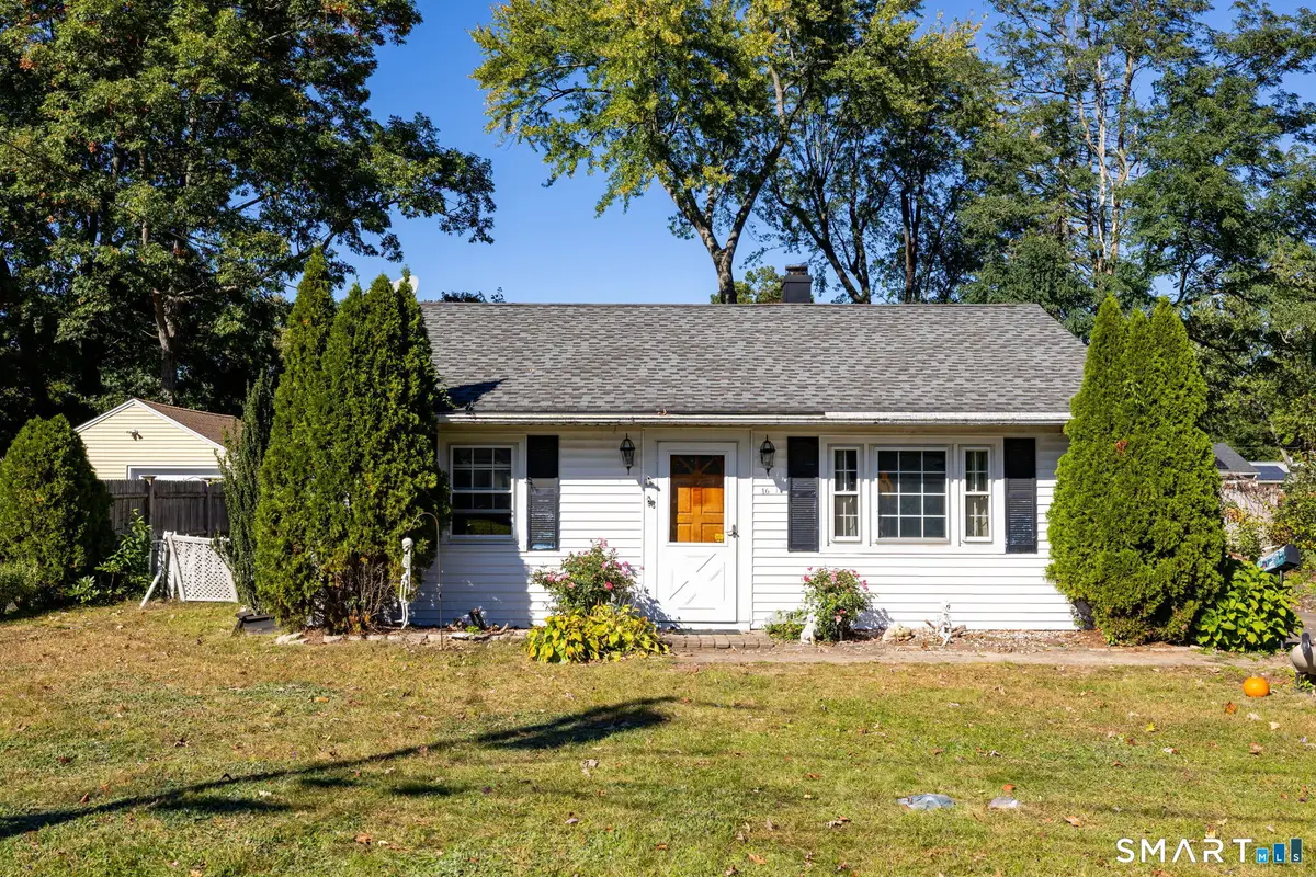 16 Walnut Circle, Windsor Locks, CT 06096 - #1