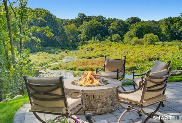 26 Pent Road, Weston, CT 06883