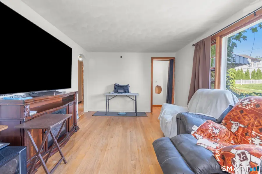 50 Smith Street, New Britain, CT 06053 - #3