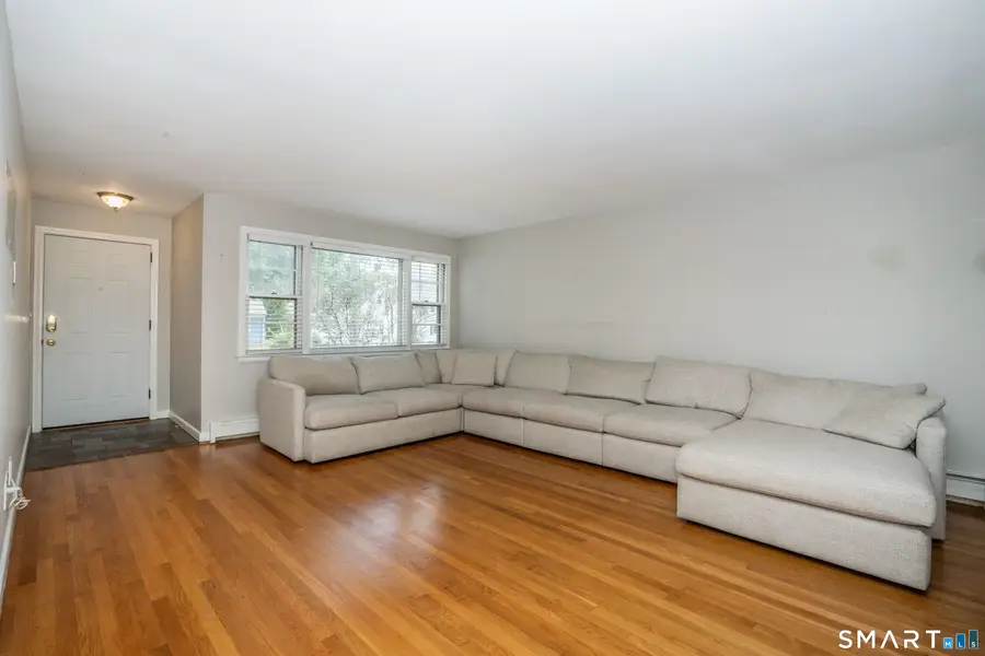 157 Quaker Lane South, West Hartford, CT 06119 - #3