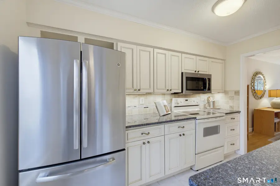 10 Riverview Drive #D, East Windsor, CT 06088 - #3