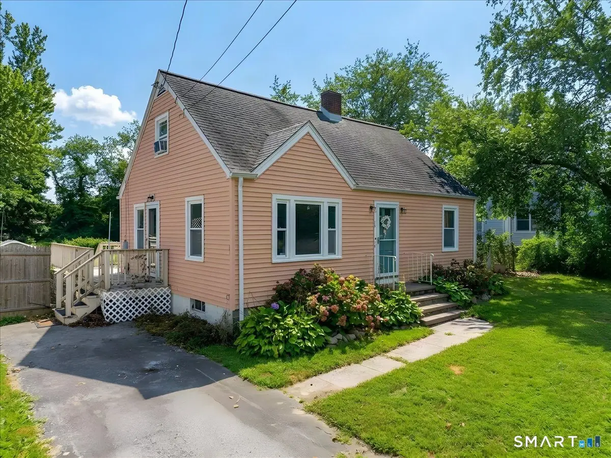 16 Roseleah Drive, Waterford, CT 06385 - #1