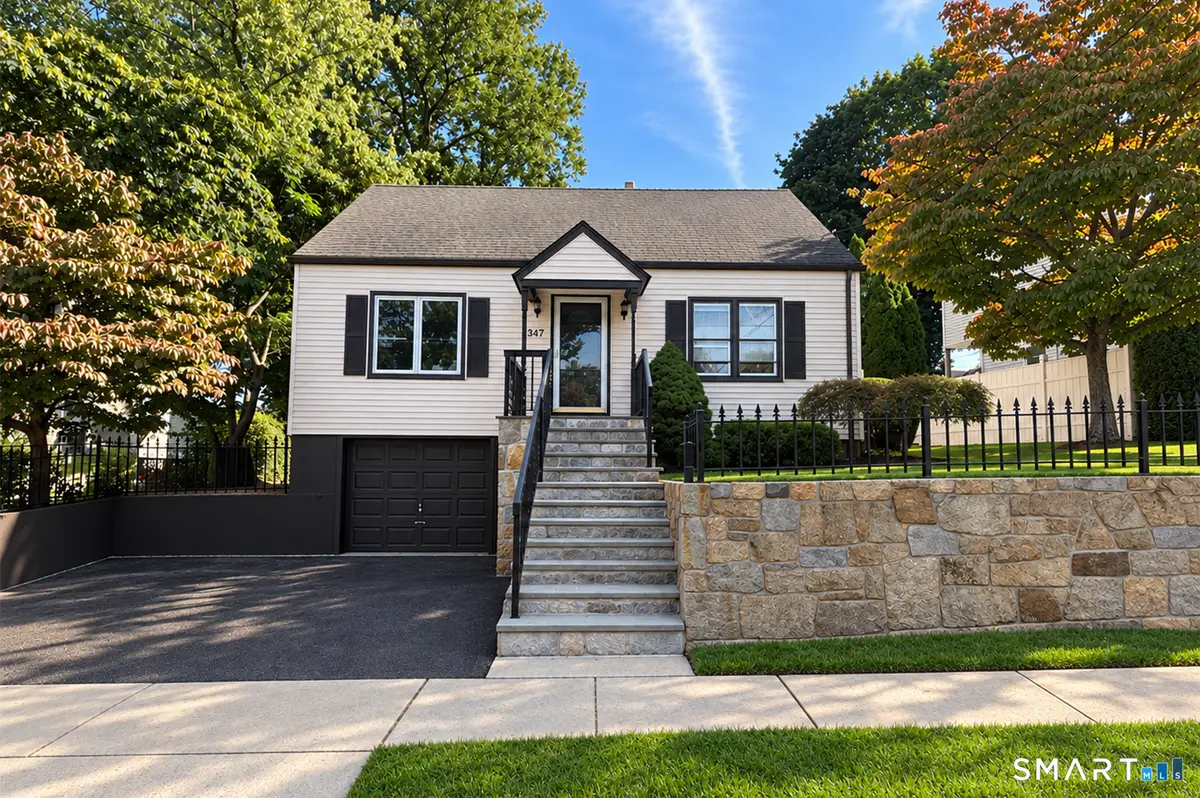 347 Goldenrod Avenue, Bridgeport, CT 06606 - #1