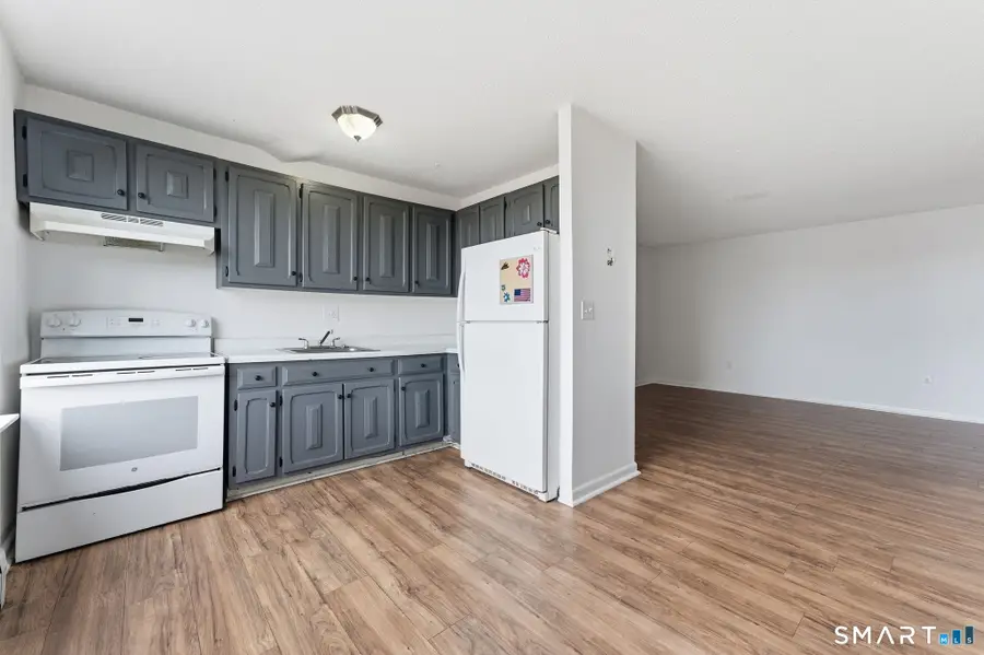 755 Wethersfield Avenue #C9, Hartford, CT 06114 - #3