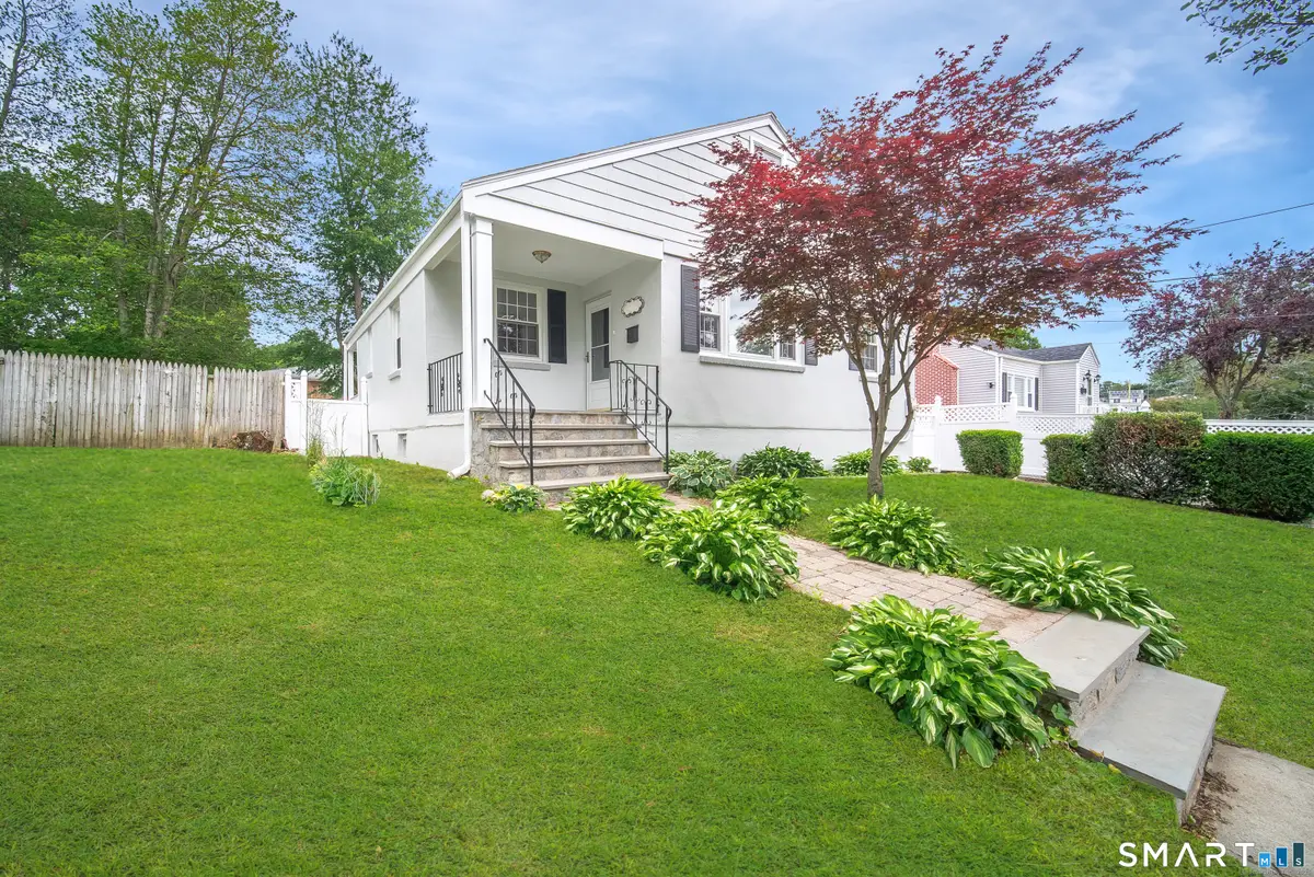 43 Breyer Avenue, Bridgeport, CT 06606 - #1