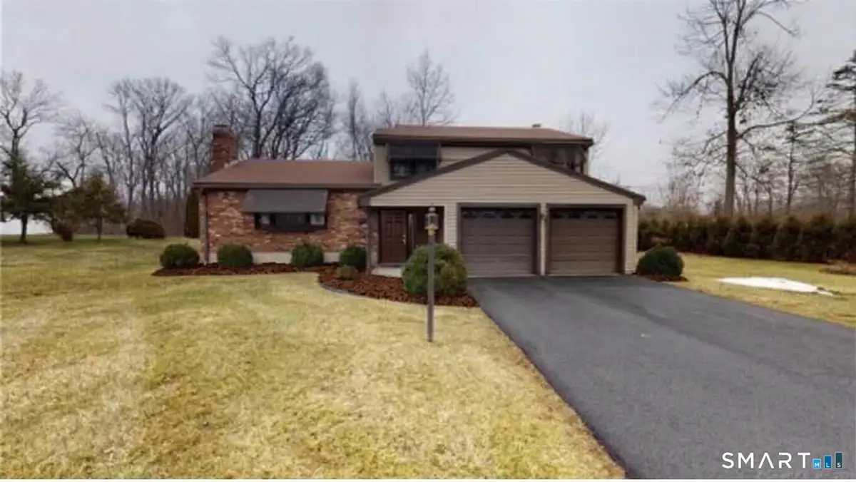 204 Willowcrest Drive, Windsor, CT 06095 - #1