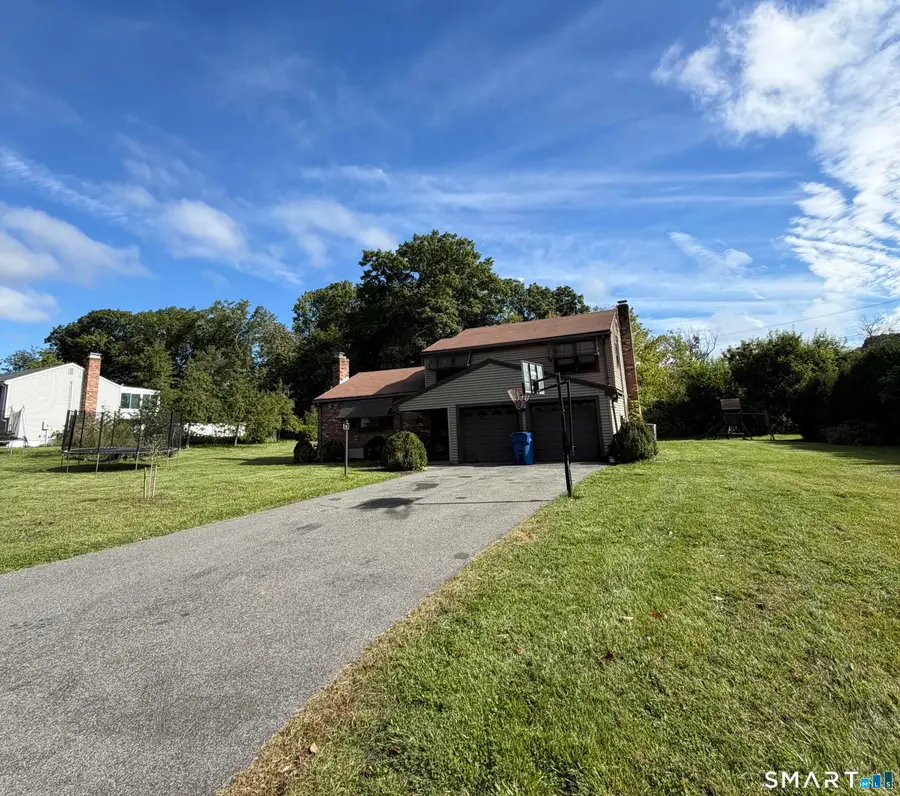 204 Willowcrest Drive, Windsor, CT 06095 - #3