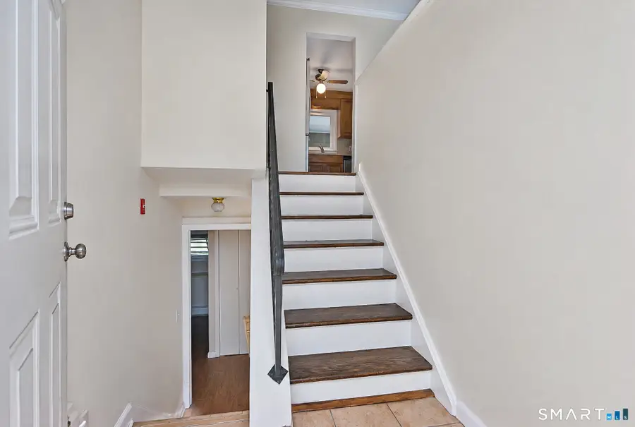 3 Carolyn Avenue, Danbury, CT 06811 - #2