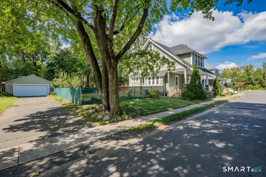 11 Strong Court, Plainville, CT 06062 - #3