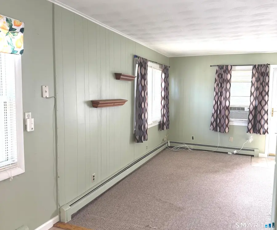 28 Singer Court, Stratford, CT 06614 - #2