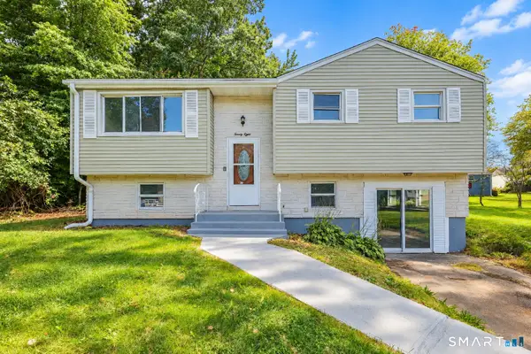 28 Diana Drive, Bloomfield, CT 06002