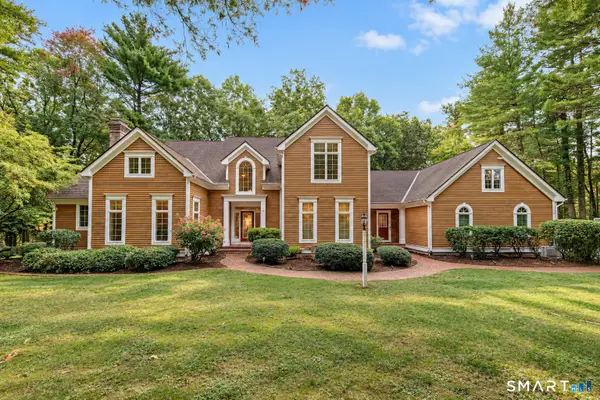10 Whitman Pond Road, Simsbury, CT 06070