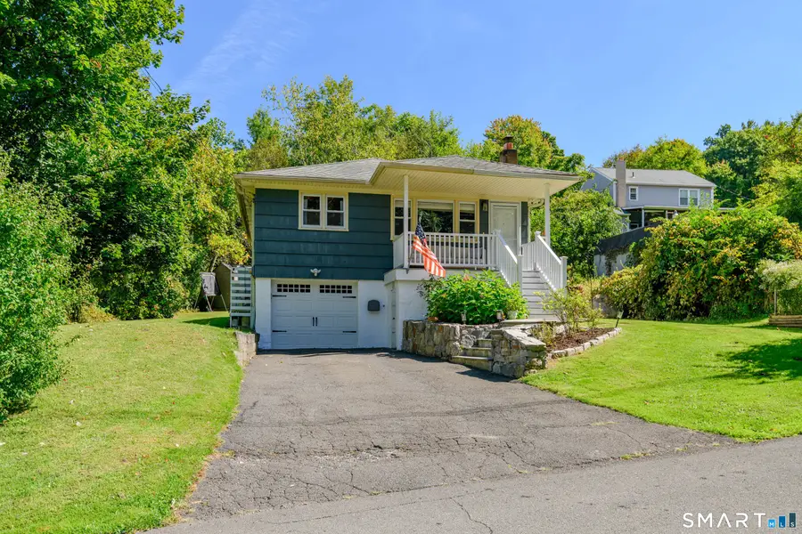 6 Merlin Avenue, New Fairfield, CT 06812 - #3