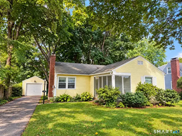 33 Howard Avenue, Middletown, CT 06457