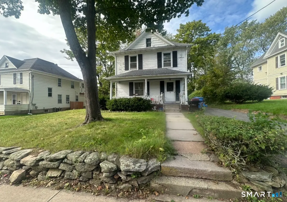 26 Holl Street, Manchester, CT 06040 - #1