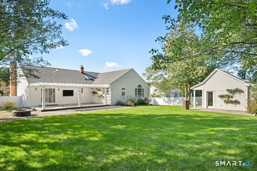 30 Briarwood Drive, Seymour, CT 06483 - #3