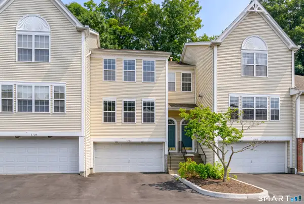 1703 Eaton Court #1703, Danbury, CT 06811