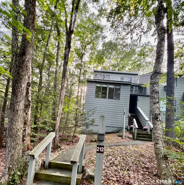 212 Ledge Drive, Torrington, CT 06790