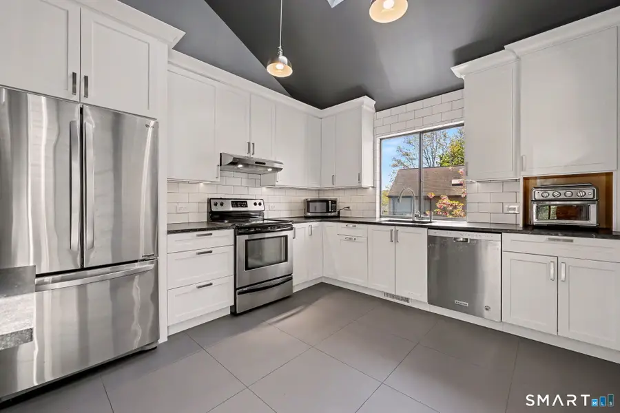 2539 Bedford Street #34C, Stamford, CT 06905 - #3