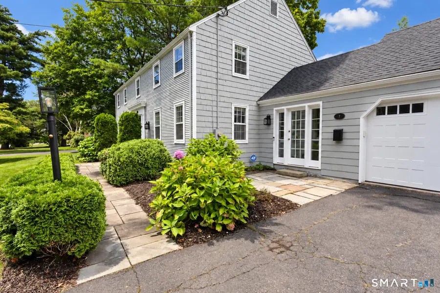 7 Cliffmore Road, West Hartford, CT 06107 - #2