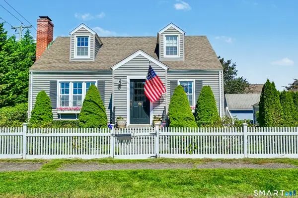 11 Oldfield Drive, Fairfield, CT 06824