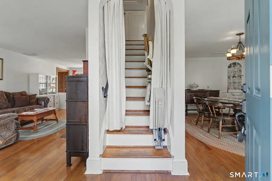 10 Hillwood Place, Norwalk, CT 06850 - #3