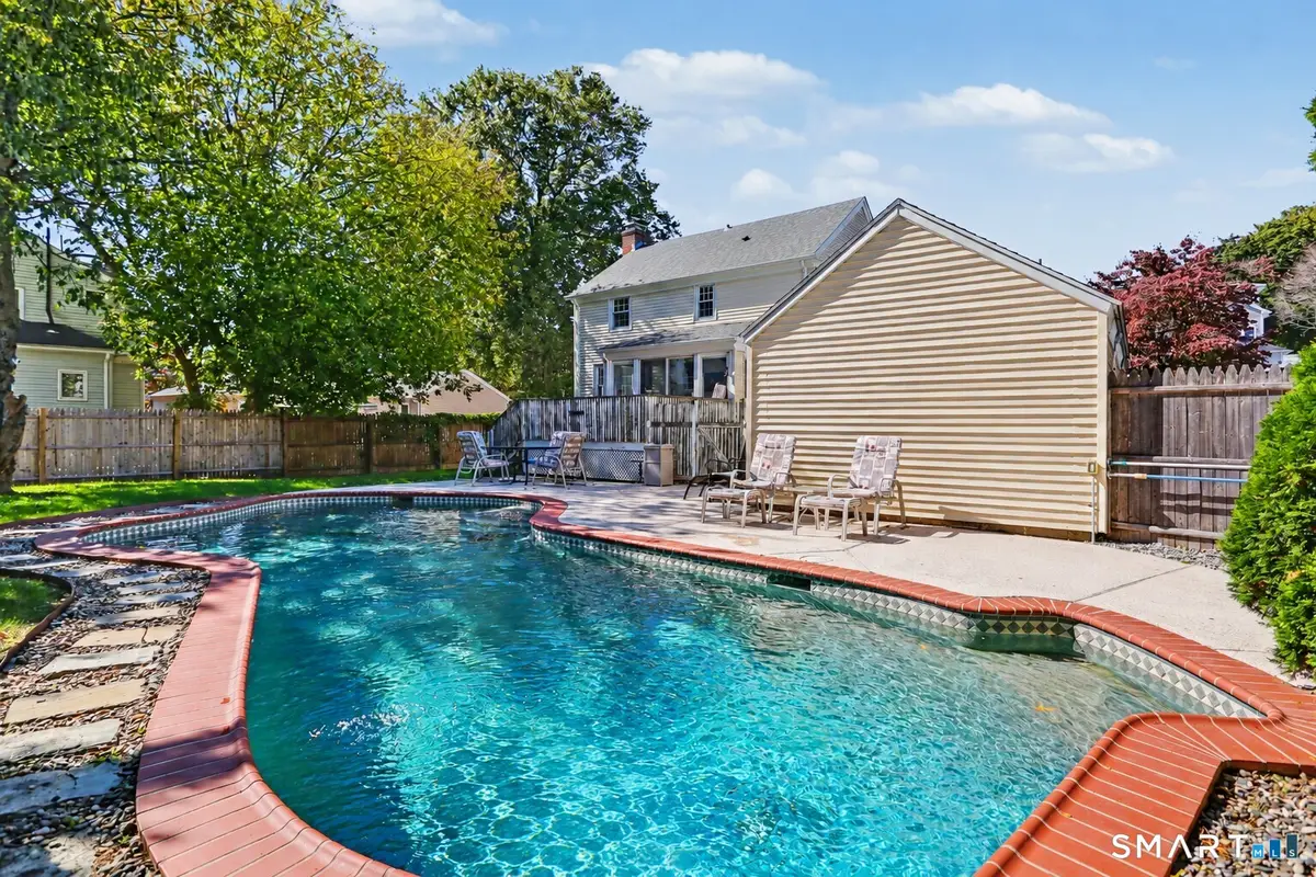 205 Castle Avenue, Fairfield, CT 06825 - #1