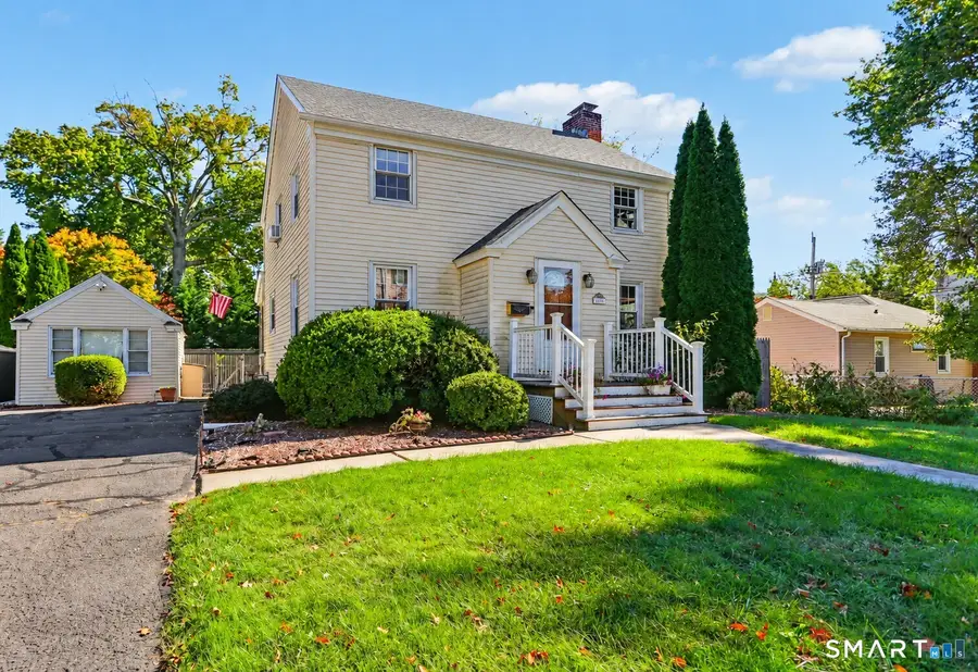 205 Castle Avenue, Fairfield, CT 06825 - #2