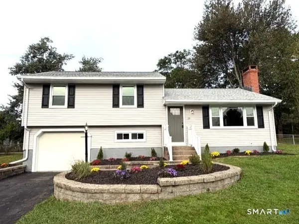 19 Winthrop Boulevard, Cromwell, CT 06416