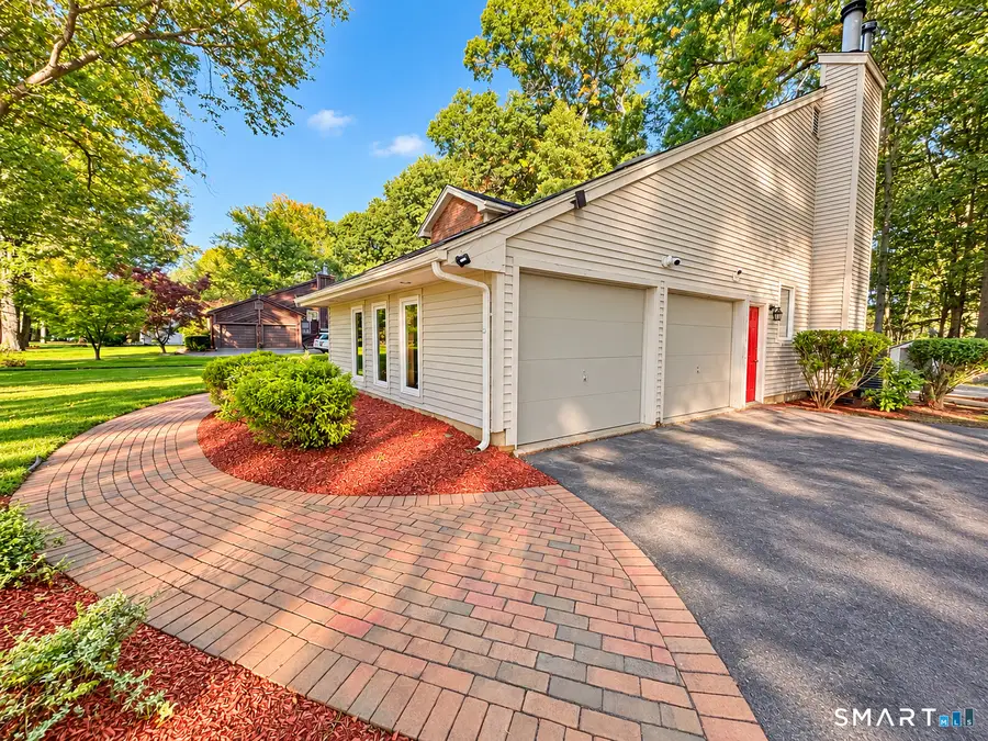 26 Merriman Road, Windsor, CT 06095 - #3