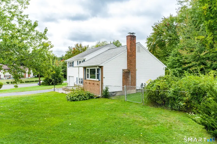 34 Grande Avenue, Windsor, CT 06095 - #3