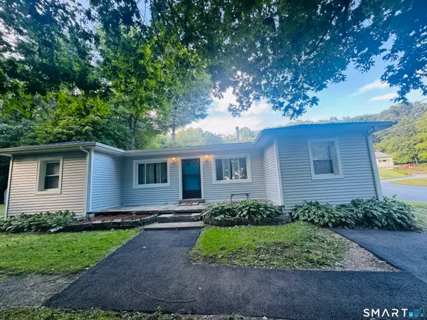 11 Ash Street, Putnam, CT 06260