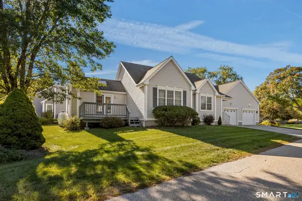 19 Mountain View Landing #19, Killingly, CT 06239