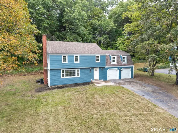 167 Carriage Drive, Glastonbury, CT 06033