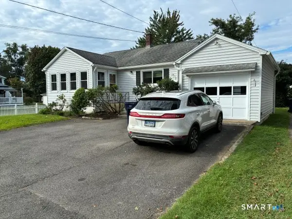 104 Meadow Street, Seymour, CT 06483